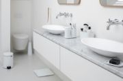 Снимка на Кутия за аксесоари за баня Brabantia ReNew White