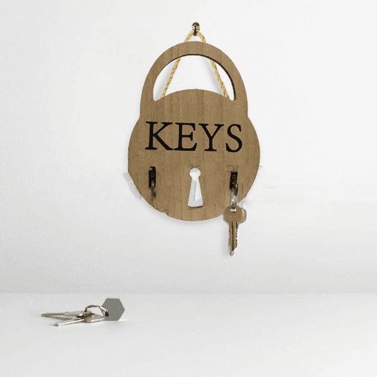 Снимка на Дървена закачалка за ключове Keys
